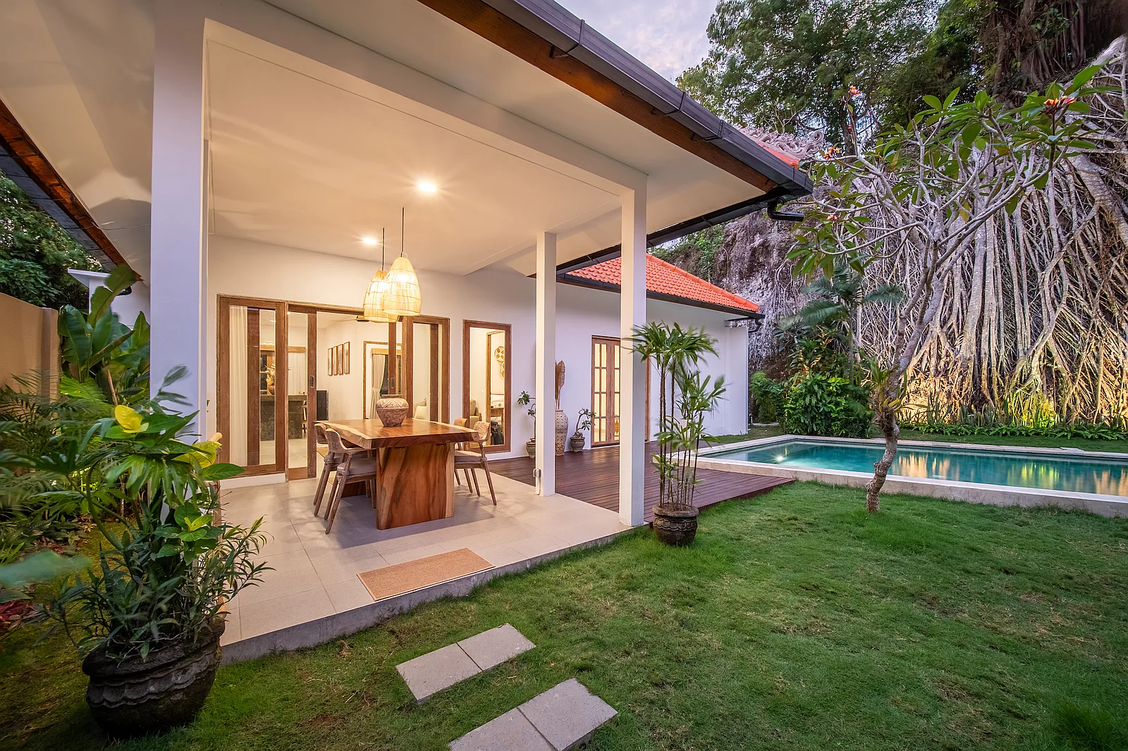 Villa Sinar Maluku